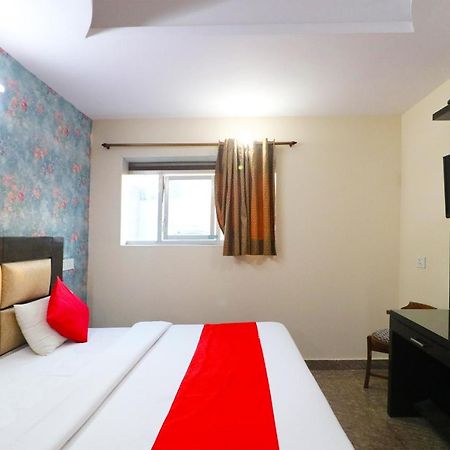 Hotel Westend Holiday Home 5 Mint From Nizamuddin Railway Station New Delhi Buitenkant foto