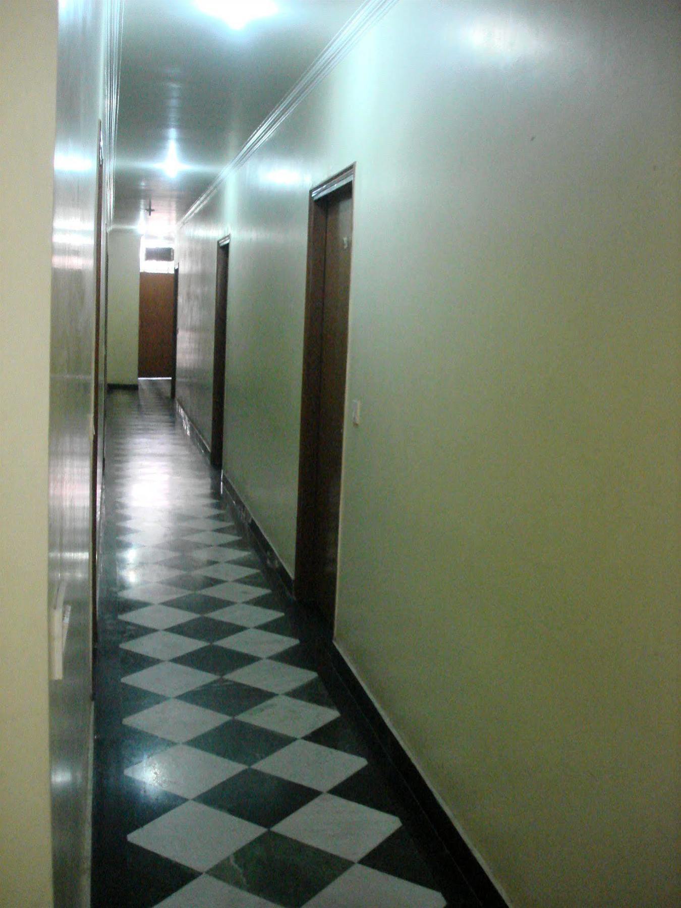 Hotel Westend Holiday Home 5 Mint From Nizamuddin Railway Station New Delhi Buitenkant foto